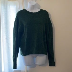 Green H&M sweater XS